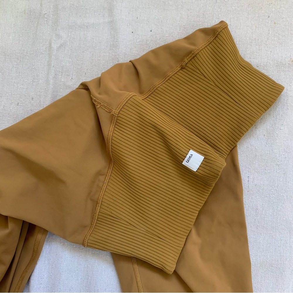 Vuori Rib Studio Legging - medium